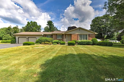 531 Woodruff Rd, Milford, CT, 06461-2284 | Card Image