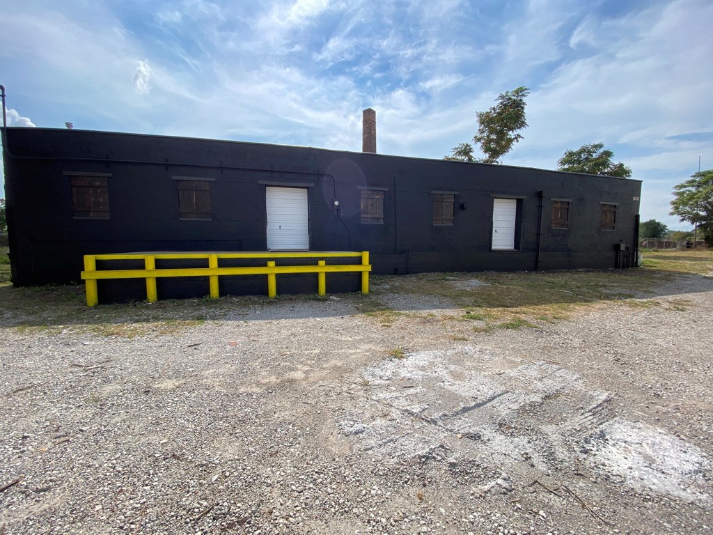 225 E 5Th St, Davenport, IA 52801