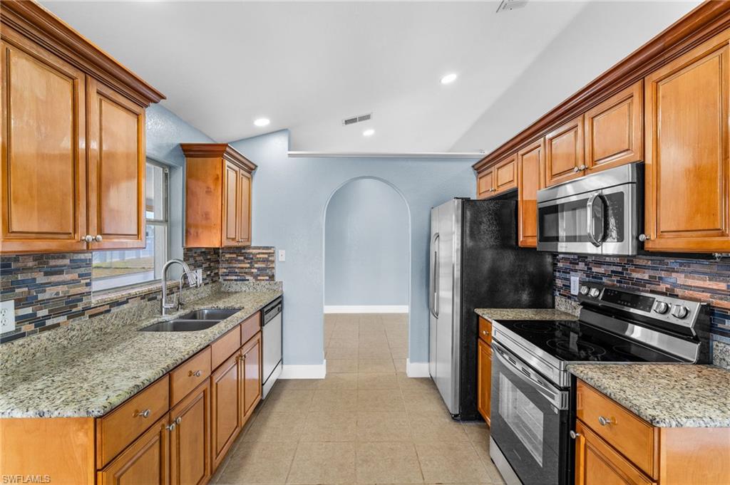 Residential in CAPE CORAL 4