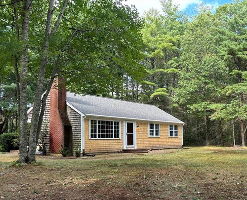 364 Tremont St, Duxbury, MA, 02332-4906 | Card Image