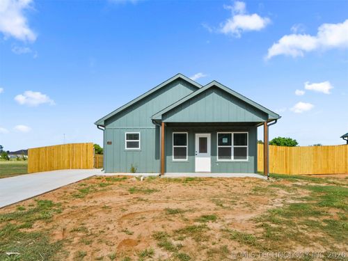 131 Aspen Cir, Wilson, OK, 73463-4001 | Card Image