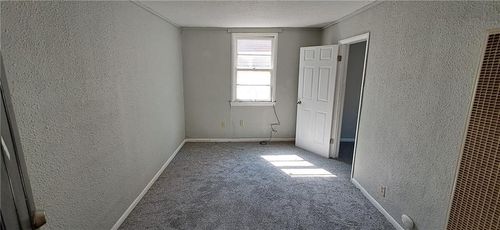 a5-1022 Ridenbaugh St, Saint Joseph, MO, 64501-3907 | Card Image