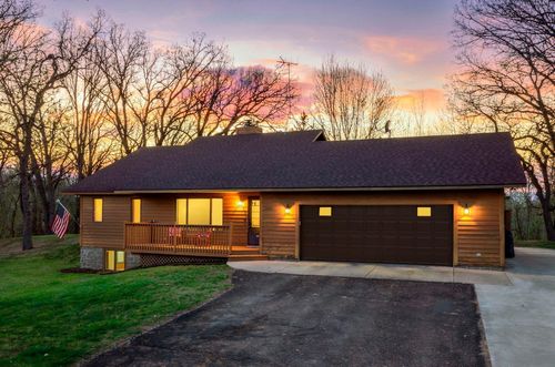 7675 Jasmine Loop Nw, Sauk Rapids, MN, 56379-9416 | Card Image