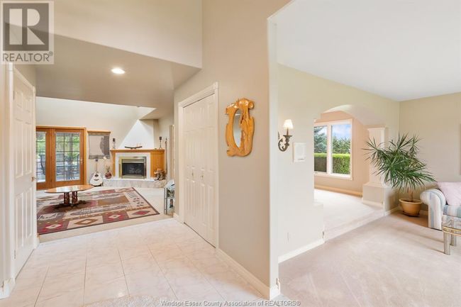 5569 Concession Rd 5 N, House other with 6 bedrooms, 3 bathrooms and null parking in Amherstburg ON | Image 8