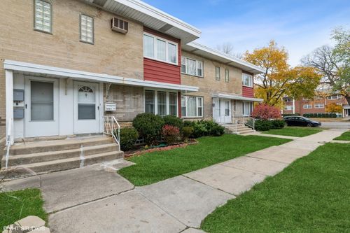 a-6240 N Cicero Ave, Chicago, IL, 60646-4918 | Card Image