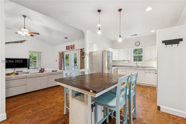 15 Palmetto Beach Dr, House other with 3 bedrooms, 2 bathrooms and null parking in Bluffton SC | Image 21