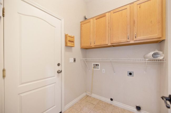 12040 Gold Arbor Ln, House other with 3 bedrooms, 2 bathrooms and null parking in Gold River CA | Image 28
