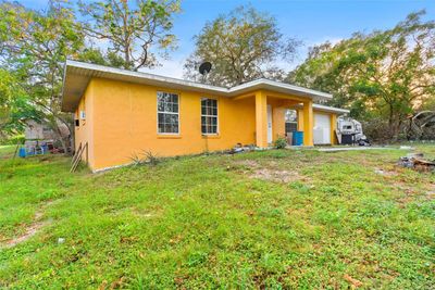 2310 Crawford Street, House other with 3 bedrooms, 2 bathrooms and null parking in Mascotte FL | Image 3