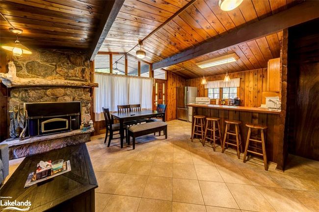76 29th St N, House other with 2 bedrooms, 1 bathrooms and 10 parking in Wasaga Beach ON | Image 14
