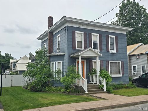 31 Union St, Camden, NY, 13316-1129 | Card Image