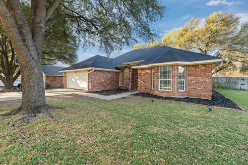 68 Delmore Dr, Hillsboro, TX, 76645-2357 | Card Image