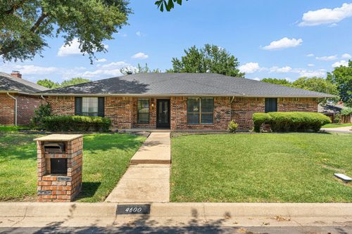 4600 Applewood Rd, Fort Worth, TX, 76133-7438 | Card Image