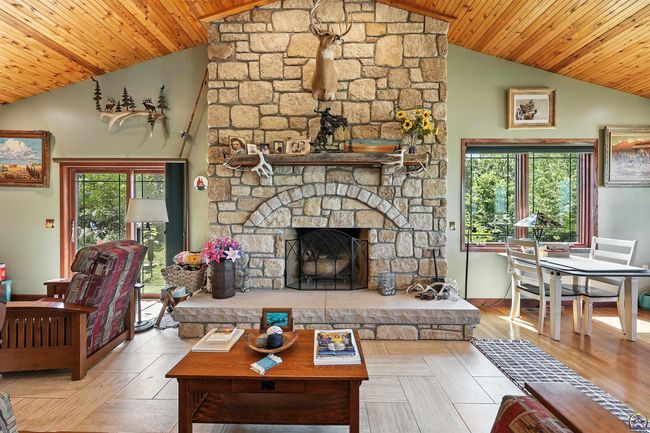 6010 Sw Douglas Rd, House other with 3 bedrooms, 3 bathrooms and null parking in Topeka KS | Image 14