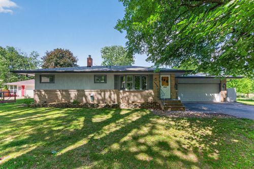 2985 Marion St, Roseville, MN, 55113-2432 | Card Image