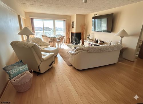 400 W Brigantine Ave, Brigantine, NJ, 08203-2575 | Card Image