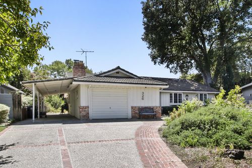 326 Mills Dr, Davis, CA, 95616-1929 | Card Image