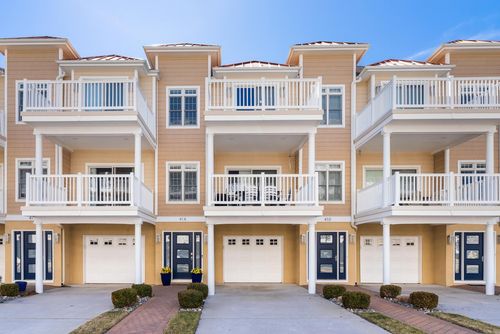 414-414 E Nashville Ave, Wildwood Crest, NJ, 08260-3740 | Card Image