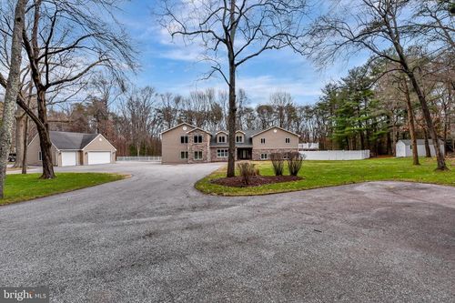 7715 Paradise Beach Rd, PASADENA, MD, 21122-3520 | Card Image