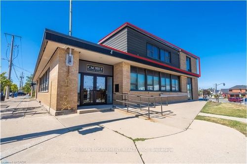 upper-5005 King St, Beamsville, ON, L0R1B0 | Card Image