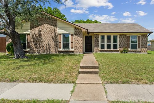 805 Harvest Glen Dr, Plano, TX, 75023-6825 | Card Image