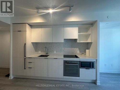 902-82 Dalhousie St, Toronto, ON, M5B0C5 | Card Image