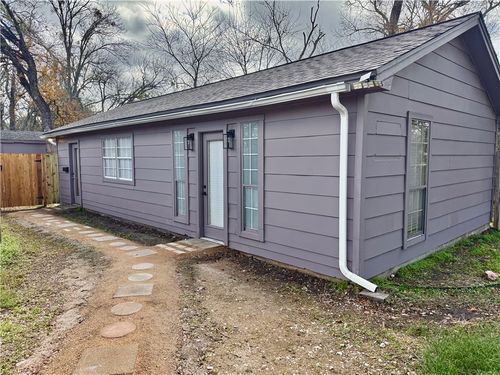 b-1800 Shadowwood Dr, College Station, TX, 77840-4847 | Card Image