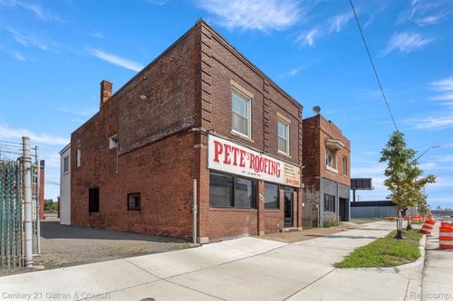 6632 W Fort St, Detroit, MI, 48209-2909 | Card Image
