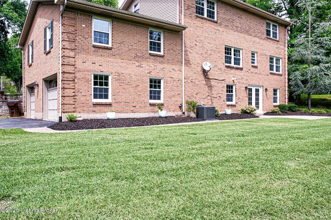1014 Old Mill Stream Ln, House other with 5 bedrooms, 4 bathrooms and null parking in Shepherdsville KY | Image 64