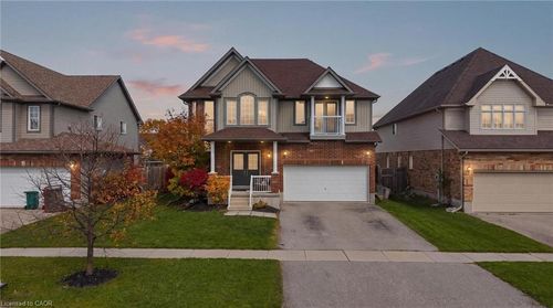 90 Oesch Lane, Baden, ON, N3A4L3 | Card Image