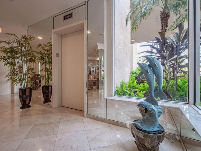 PH6 - 3870 N Highway A1a, Condo with 2 bedrooms, 2 bathrooms and null parking in Hutchinson Island FL | Image 45