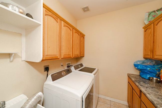 Laundry | Image 41