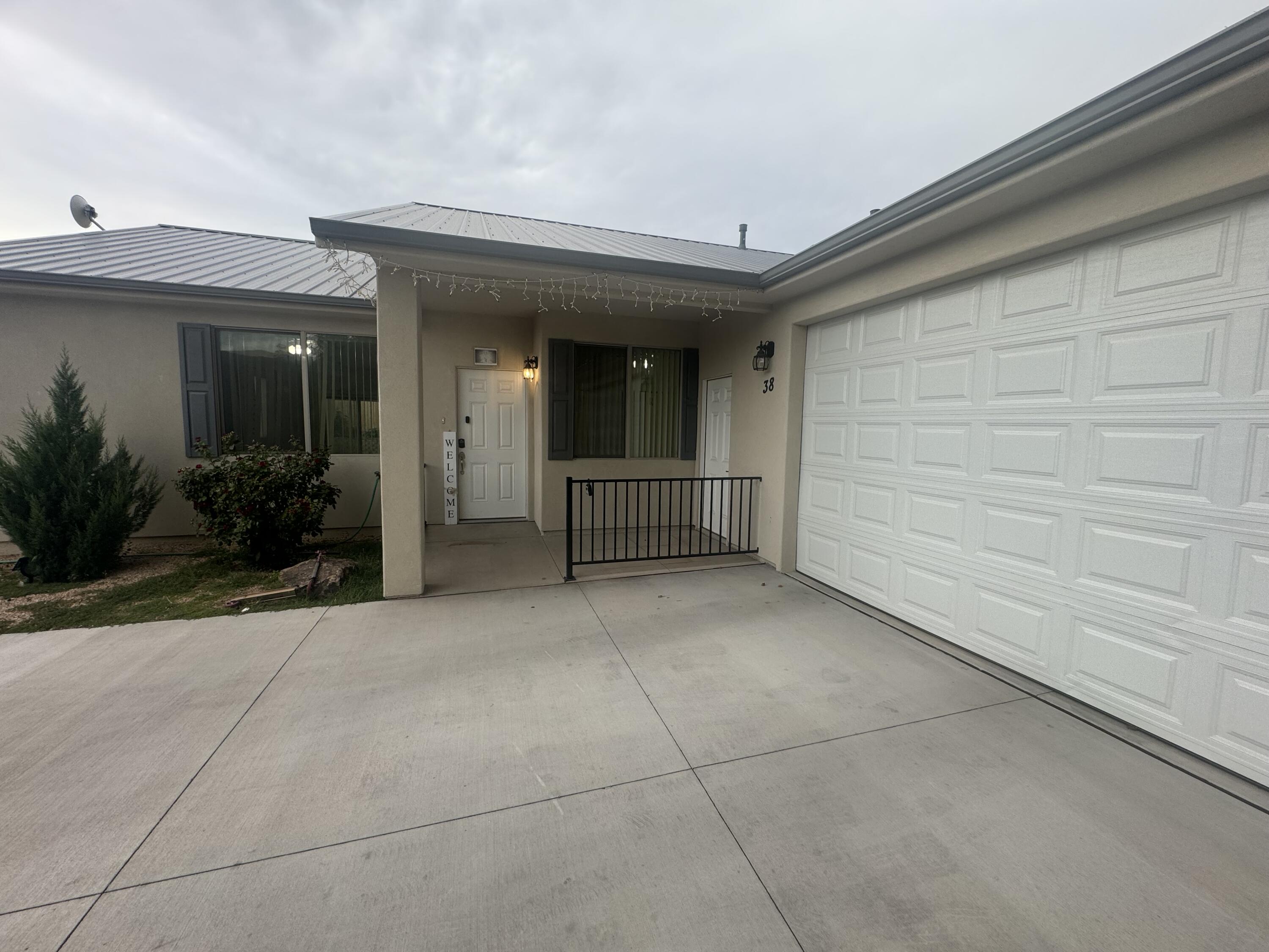 Judd Ln, Hurricane, UT 84737