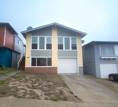 1215 Skyline Dr, Daly City, CA, 94015 | Card Image