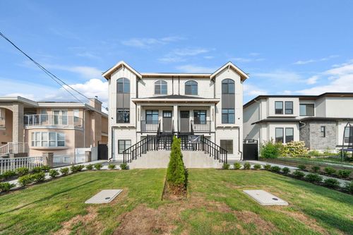 7586 2nd St, Burnaby, BC, V3N3R6 | Card Image