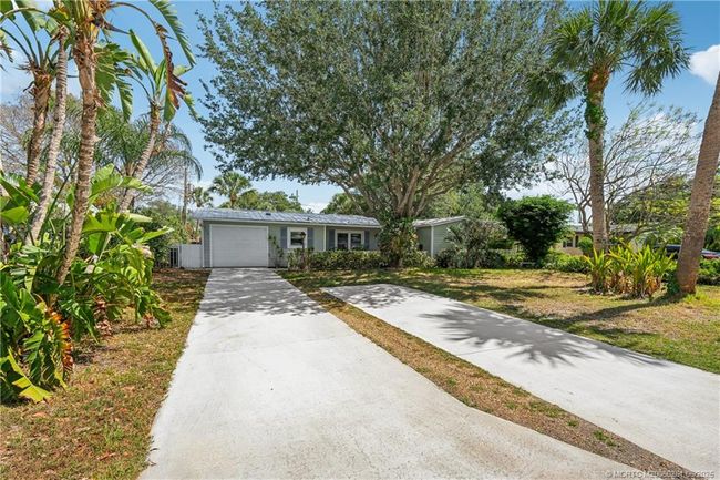 338 Winnachee Dr, House other with 2 bedrooms, 2 bathrooms and null parking in Stuart FL | Image 31