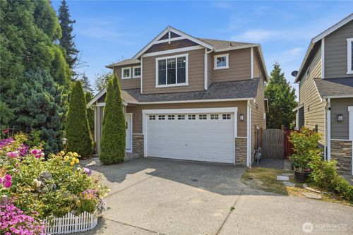 17927 27th Ave Se, Bothell, WA, 98012-9358 | Card Image