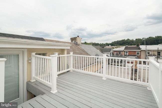 110 Roxborough Ave, Townhouse with 3 bedrooms, 2 bathrooms and null parking in PHILADELPHIA PA | Image 19