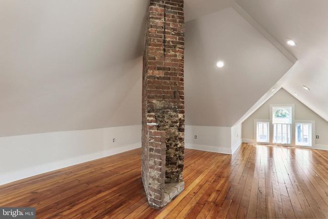 408 W King St, Home with 0 bedrooms, 4 bathrooms and null parking in MARTINSBURG WV | Image 58
