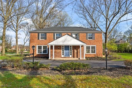 14001 Shaker Blvd, Shaker Heights, OH, 44120-1540 | Card Image