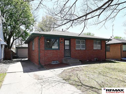 4935 Fremont Street, Lincoln, NE, 68504 | Card Image