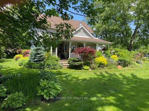 21266 Thames Rd, Middlesex Centre, ON, N0L1A0 | Card Image