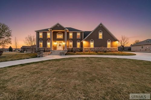 5930 Pheasant Dr, Ammon, ID, 83401-6022 | Card Image