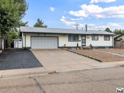 3950 Fairfield Ln, Pueblo, CO, 81005-3038 | Card Image