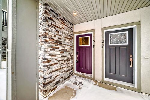 129-2117 81 Street Sw, Calgary, AB, T3H6H5 | Card Image