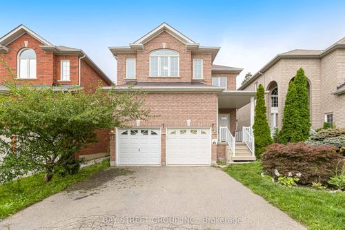 45 Old Orchard Cres, Richmond Hill, ON, L4S0A2 | Card Image