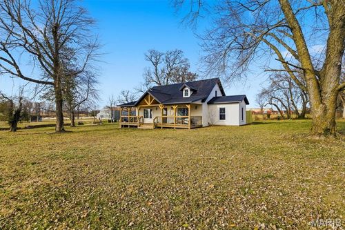 1105 W Clouse St, Mountain Grove, MO, 65711-2426 | Card Image