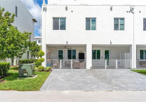 apt-104-6421 Nw 102nd Path, Doral, FL, 33178-4698 | Card Image