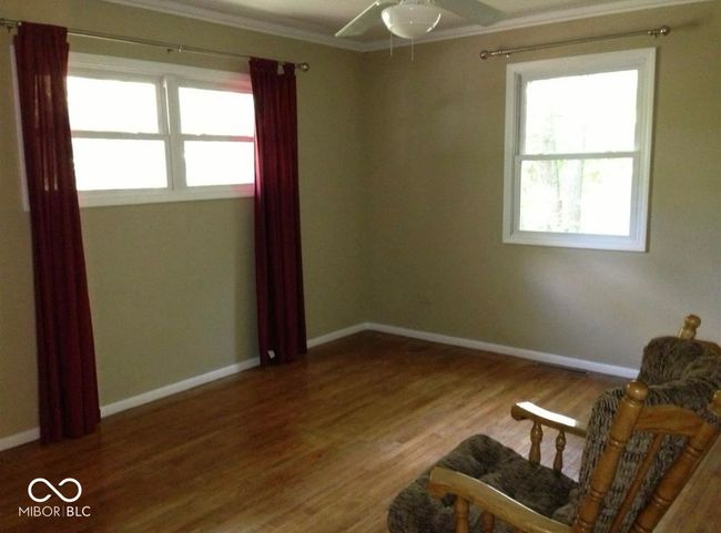 2627 E Dekist St, House other with 3 bedrooms, 2 bathrooms and null parking in Bloomington IN | Image 7