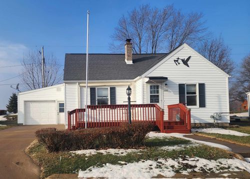 2079 Oak Ln, Cuba City, WI, 53807-9301 | Card Image