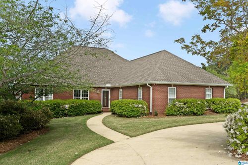 170 Windsor Ln, PELHAM, AL, 35124-2844 | Card Image